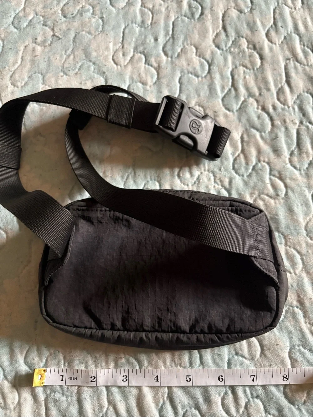 lululemon athletica Black Compact Belt Bag with Adjustable Strap
